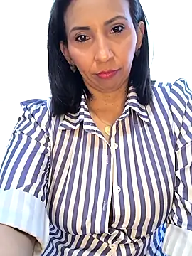 Snapshot of Mrsvictoriaaa chatting on October 3, 8:03 pm Mrsvictoriaaa online show from October 3, 8:03 pm