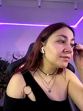 AshleySkott  online show from November 10, 8:31 am