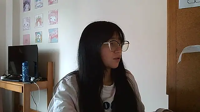 Arielle lov online show from October 27, 4:46 pm