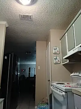 HTXBELLE online show from November 7, 1:22 am