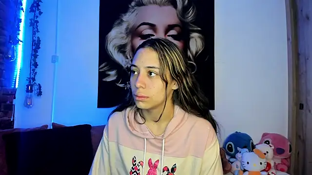 TANIA 06 online show from January 12, 1:16 pm