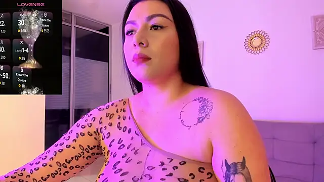 emily-777 online show from December 15, 8:36 pm