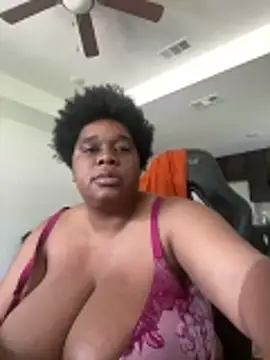 Deshay30 online show from May 8, 5:16 pm
