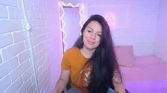 Coraline tay online show from September 23, 7:34 pm