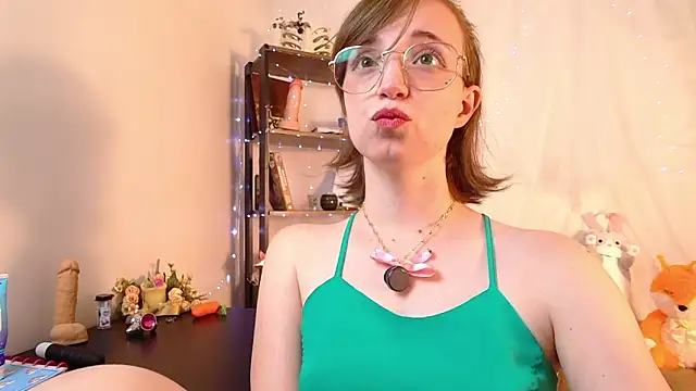 Elise Nyx online show from May 2, 9:18 pm