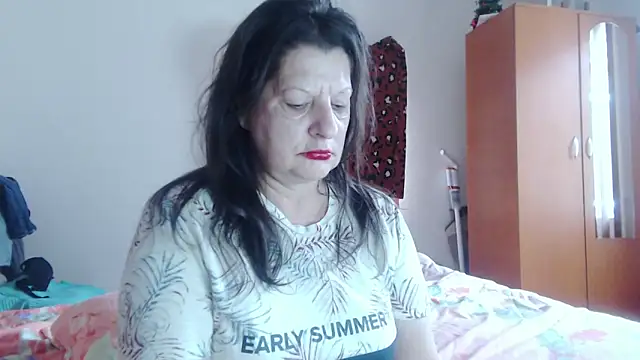 ExtasyMature online show from May 14, 9:04 am