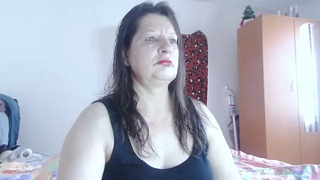 ExtasyMature online show from May 24, 5:50 am
