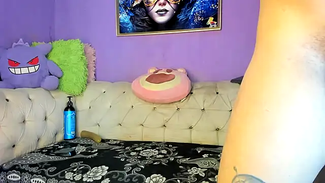 amydelahozgomez online show from December 1, 2:48 am