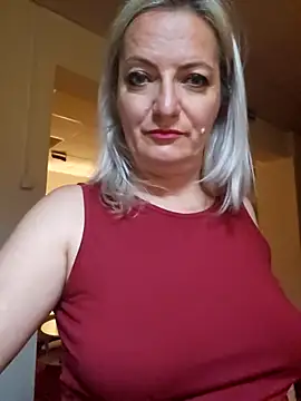 LadyTouch online show from May 7, 9:51 pm