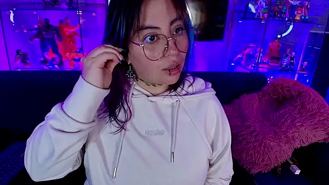 missa motato online show from February 10, 11:02 am