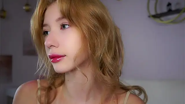 SunnivaCovil online show from November 15, 2:40 pm