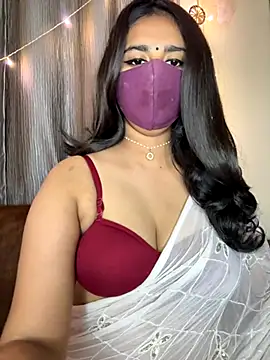 Snapshot of Dishasarmaa05 chatting on September 19, 4:39 pm Dishasarmaa05 online show from September 19, 4:39 pm