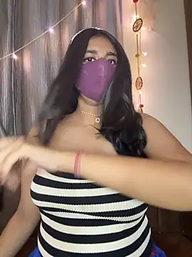 Snapshot of Dishasarmaa05 chatting on September 22, 7:34 pm Dishasarmaa05 online show from September 22, 7:34 pm