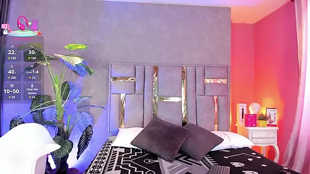 Tyla Ks online show from March 11, 8:00 pm