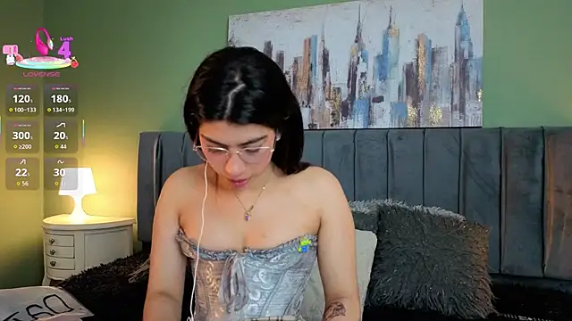 Cassie bloom online show from May 10, 4:25 am
