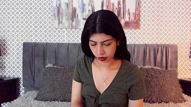 Cassie bloom online show from November 11, 9:34 pm