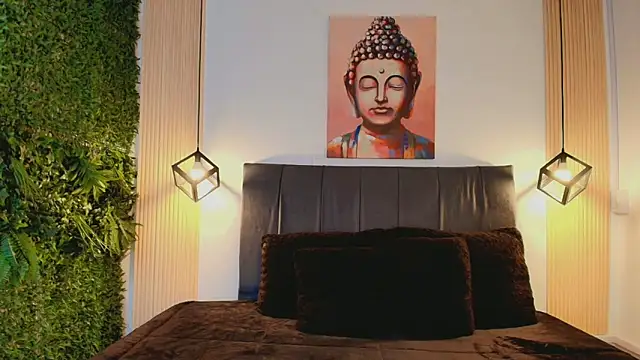 Cassie bloom online show from December 20, 8:46 pm