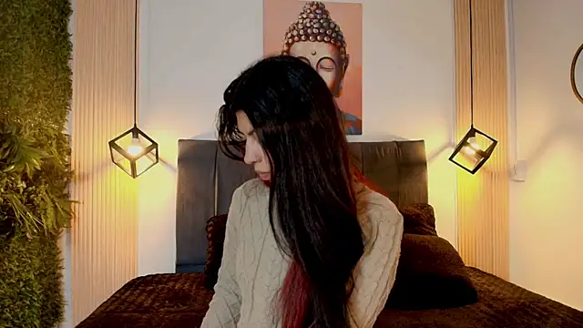 Cassie bloom online show from January 7, 7:39 pm