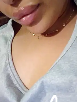 Sexlove1xo online show from May 22, 12:47 pm