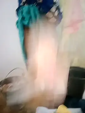 longsexji online show from March 21, 5:01 am