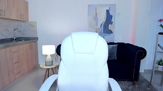 Snapshot of Corina_White chatting on September 19, 12:37 pm Corina White online show from September 19, 12:37 pm