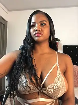 ValerieBlakee online show from February 8, 12:03 am