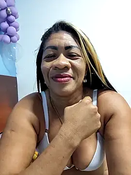 Tocameamor online show from May 10, 2:46 am
