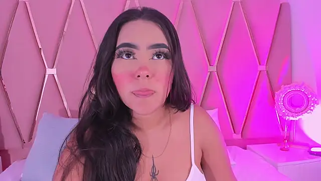 Emily Black1 online show from April 9, 11:32 pm