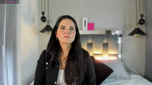 laura hotties online show from May 20, 1:08 pm