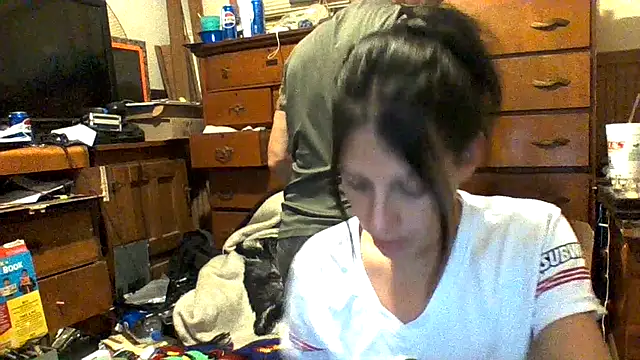 SillyRabbitz online show from November 15, 8:37 am