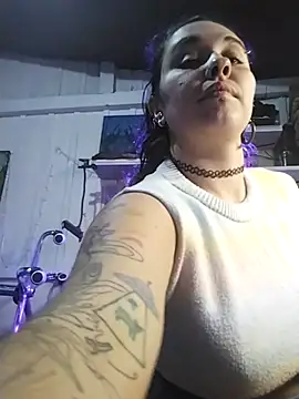 Fellyna online show from November 12, 5:11 pm