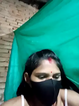 Chhavi Chadha online show from February 1, 10:30 pm