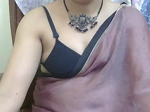 Lovely Manvi online show from November 13, 6:40 pm