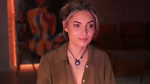  Allie  online show from November 13, 6:34 am