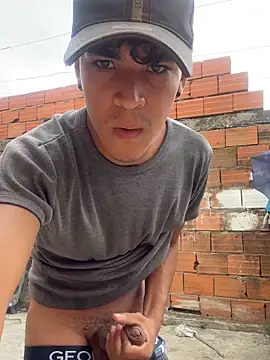 twinks 28 online show from May 26, 12:48 pm