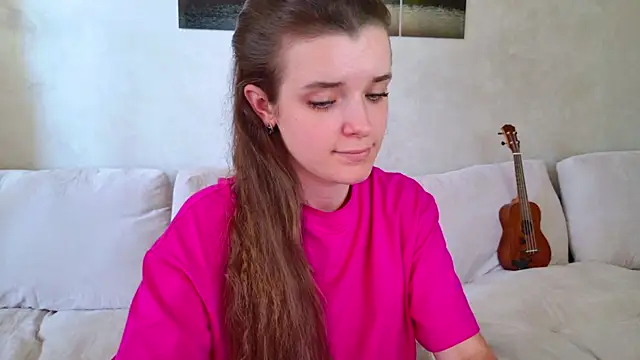 misssparky online show from September 22, 12:36 pm