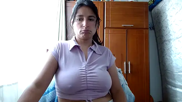 Escarcha-blue online show from May 13, 7:30 pm