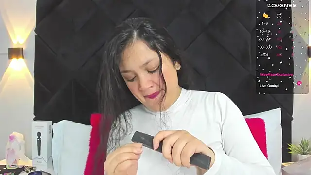 celeste star0 online show from November 5, 1:27 pm