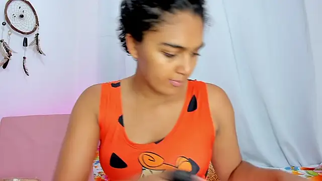 Melodymoore  online show from May 15, 10:23 pm