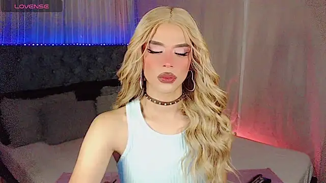 Dalila moan online show from May 12, 11:44 pm