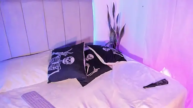 kathdolly online show from February 4, 3:09 am