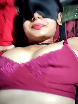 Divya Chandok online show from February 11, 4:19 pm