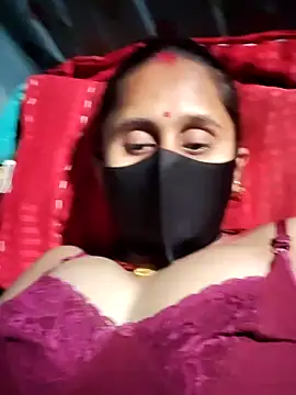 Divya Chandok online show from February 24, 3:43 pm