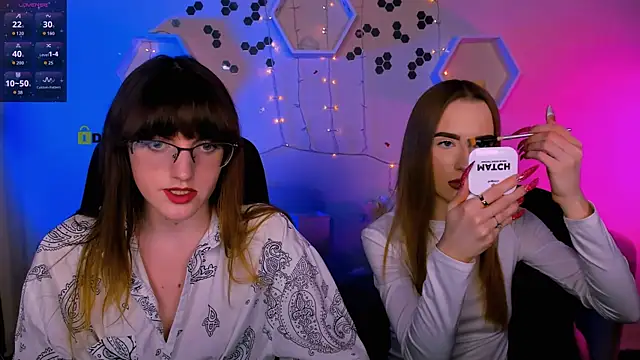 doll vey online show from November 10, 8:26 pm