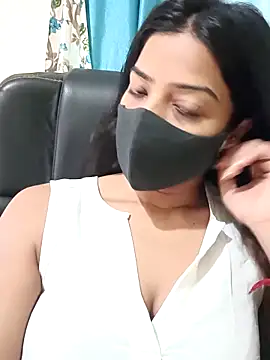 CRAZY  BITE online show from May 17, 1:10 pm