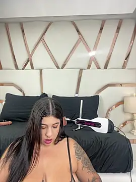 Madisson-Rivas online show from April 1, 7:11 pm