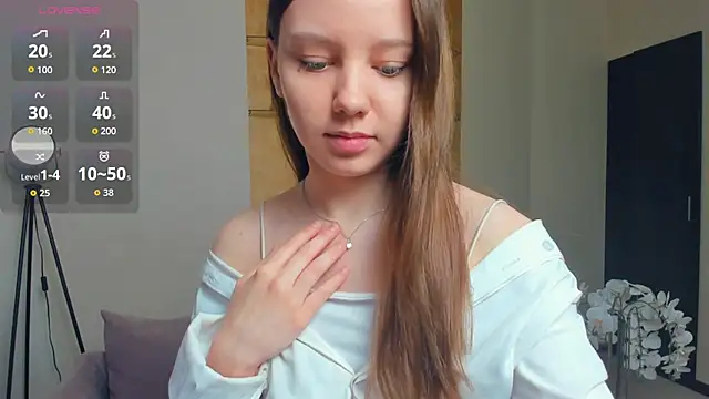 EdinaCordner online show from November 5, 10:42 am