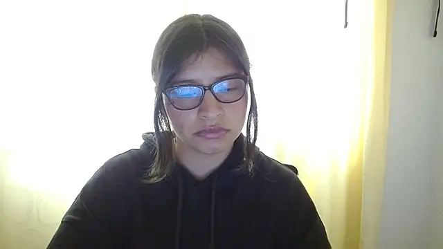 saralo   online show from April 6, 6:42 pm