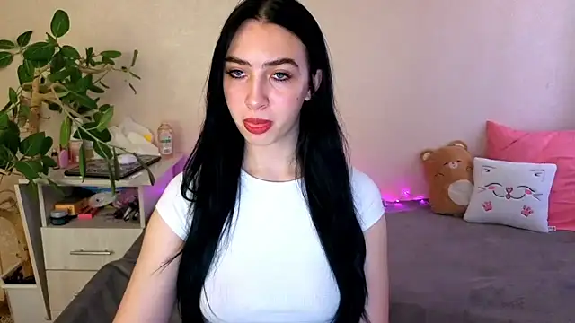 WildKittenX  online show from May 24, 5:17 am