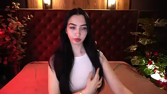 WildKittenX  online show from March 20, 7:02 am